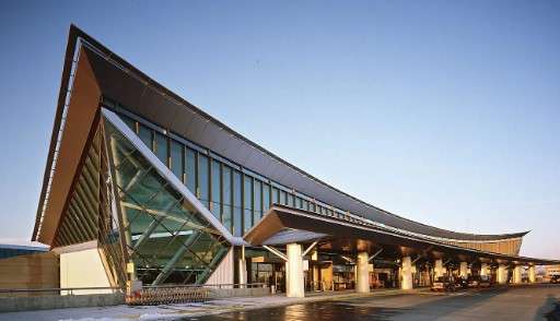 best airport to fly into new york: Buffalo Niagara International Airport