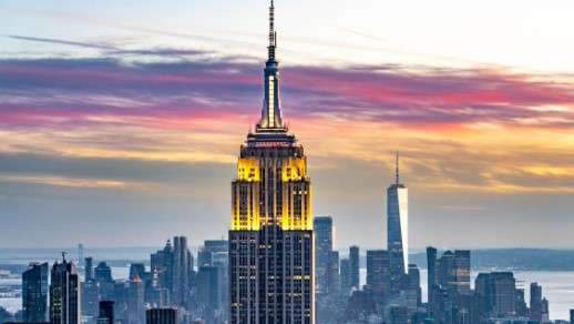 things to do in manhattan for free: visit Empire State Building