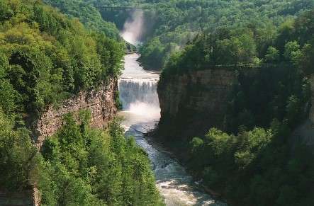  Best Waterfalls in New York: Letchworth State Park