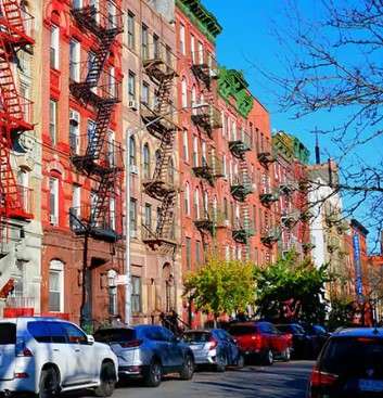 Lower East Side is one of the Best Places to Live in New York for Young Adults