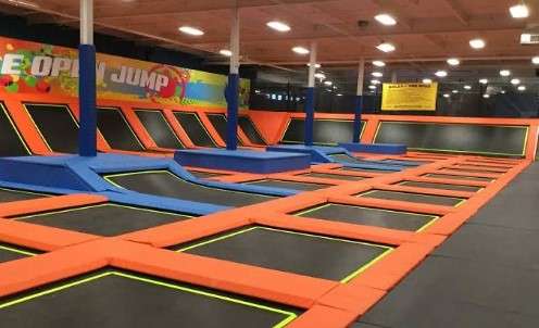 go to Trampoline Parks during rain in NY