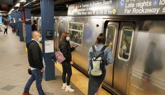 New York Subway Express vs Local: Travel Time Considerations